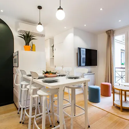 Apartmán Charming 2bdr Nation G
